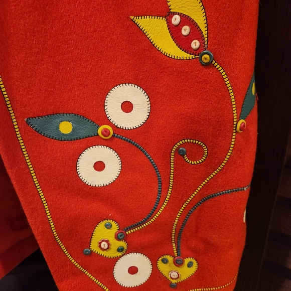 Vintage Orange Floral Embroidered Vest - Picture 2 of 4